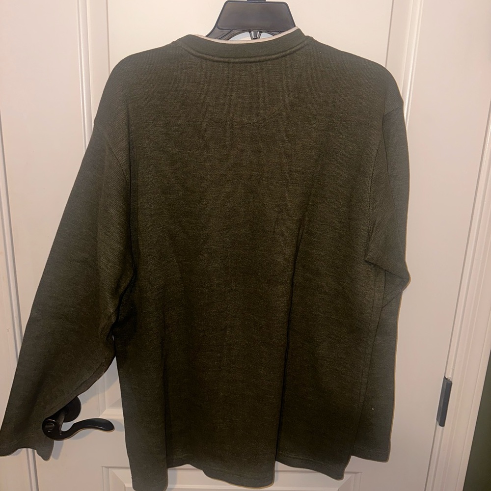 Mans shirt dark green size L